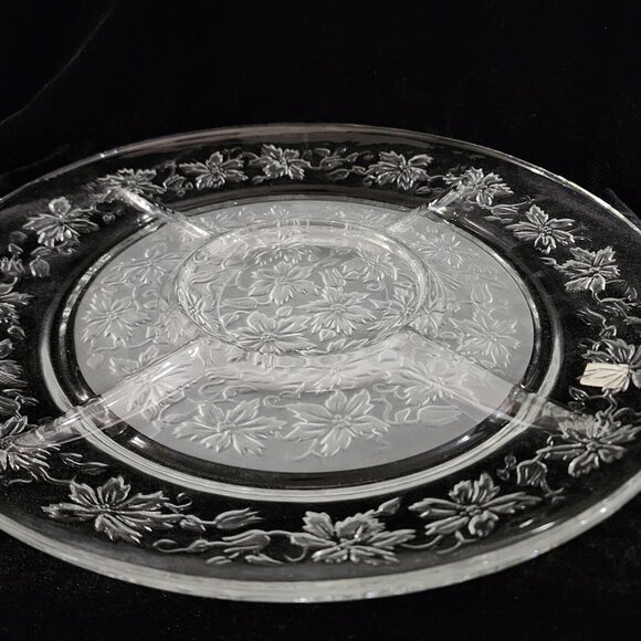 Princess House Fantasia Divided Appetizer Dip Plate 13" charcuterie chip snack p - Picture 7 of 11